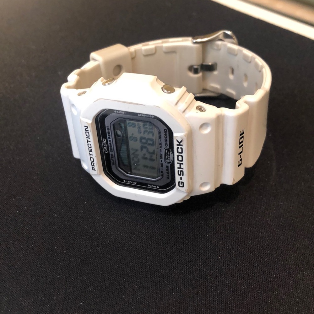 Casio G shock g lide glx 5600
